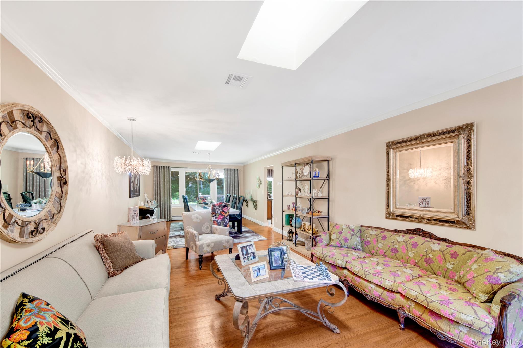 7 Secor Glen Road, Hartsdale, NY 10530