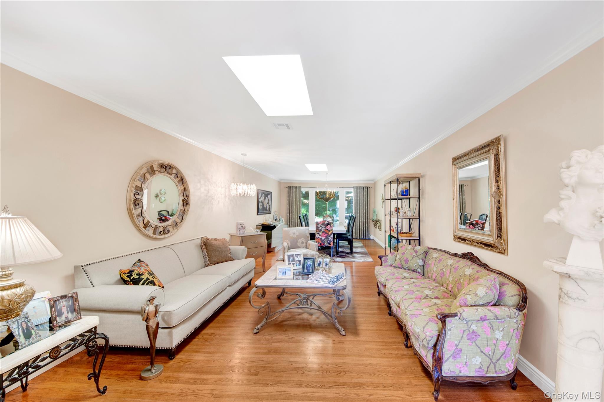 7 Secor Glen Road, Hartsdale, NY 10530