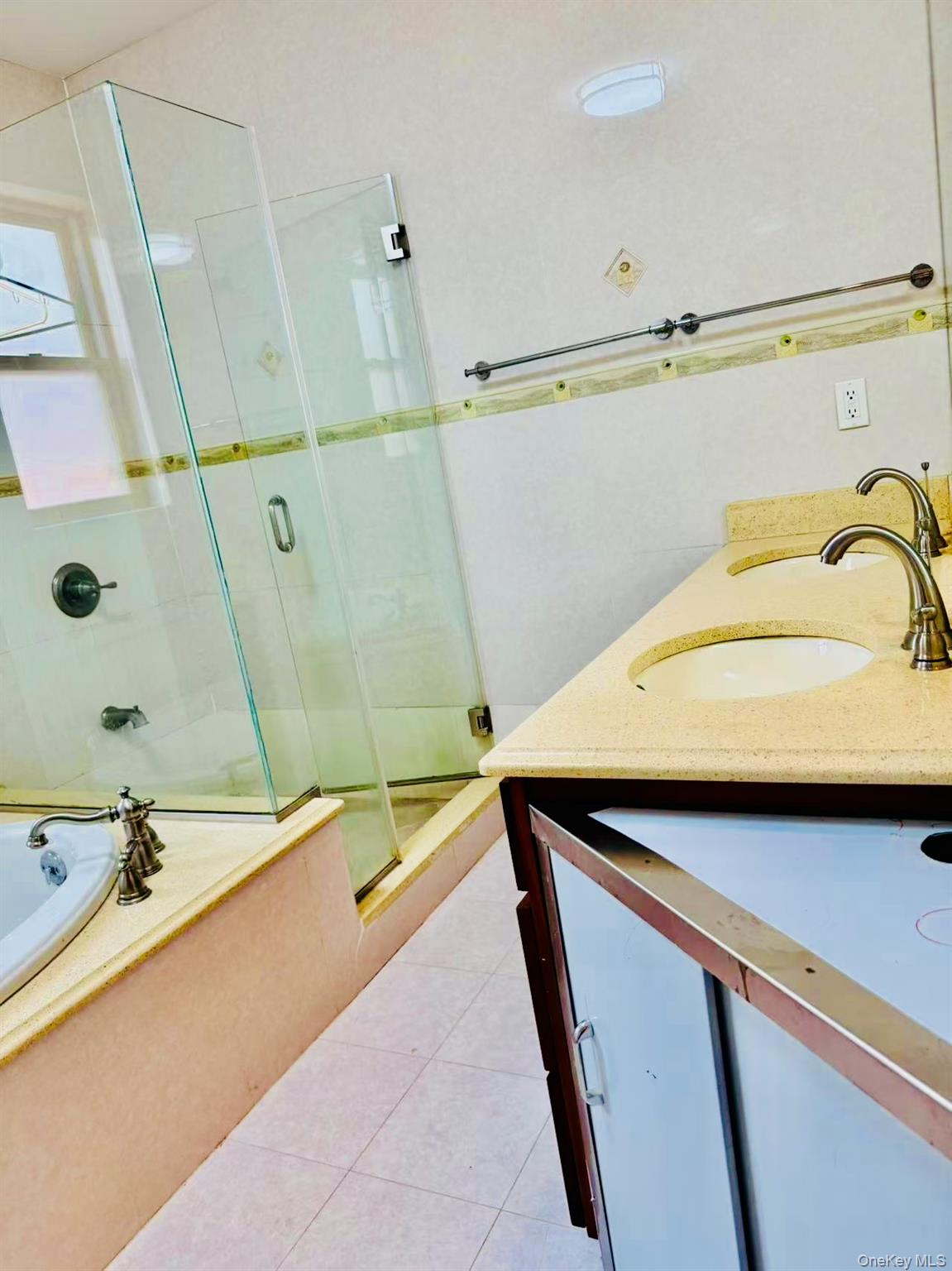 34-41 201 Street, Bayside, NY 11361