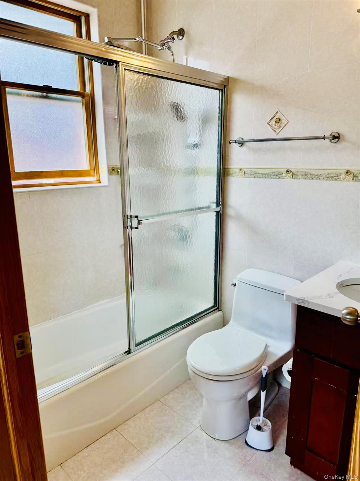 34-41 201 Street, Bayside, NY 11361