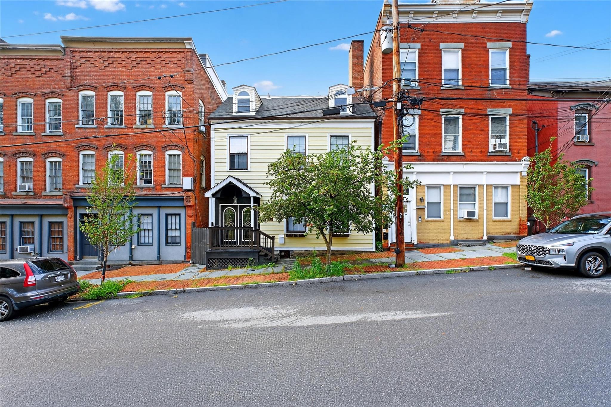 181 Union Street, Poughkeepsie, NY 12601
