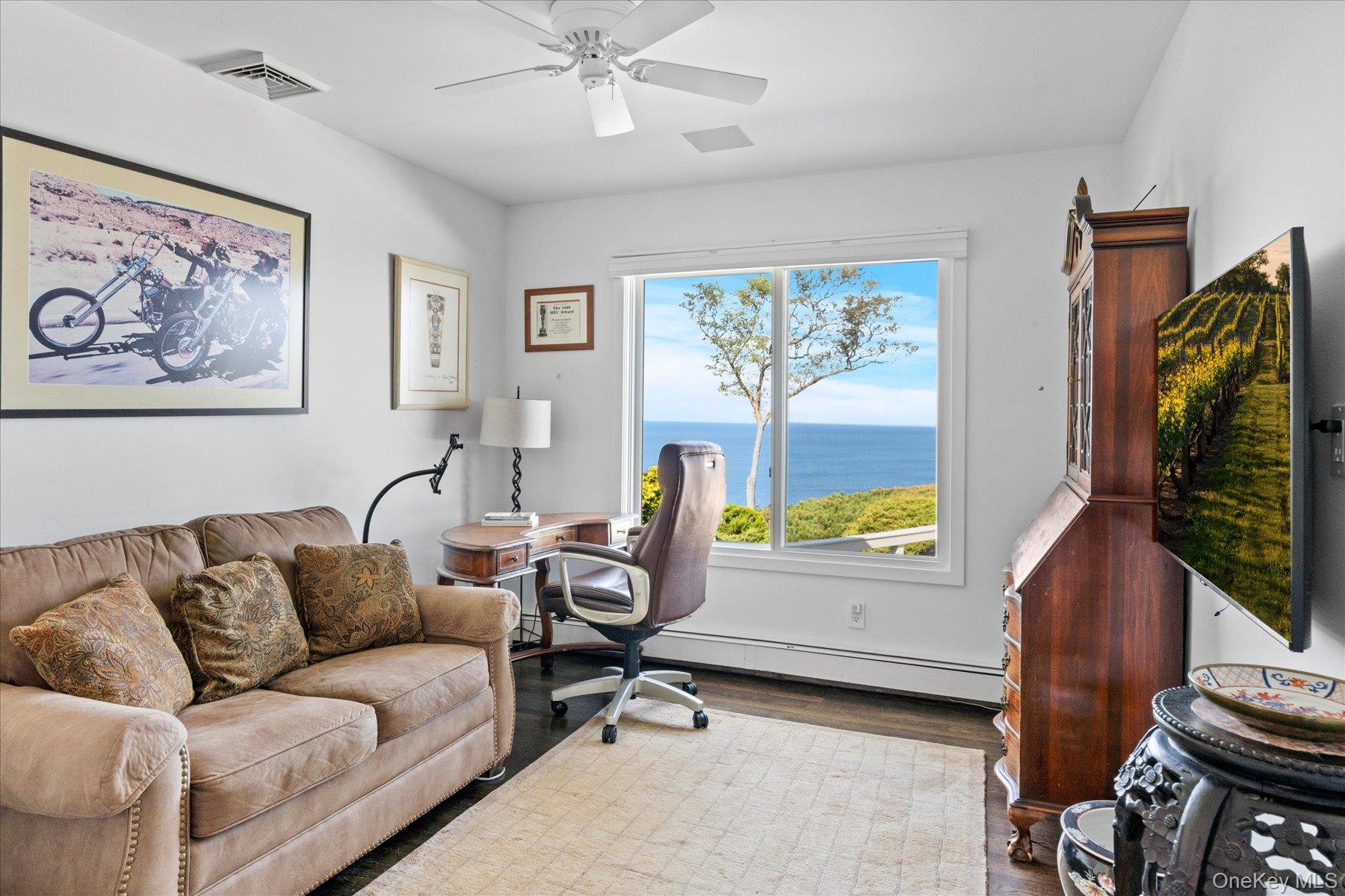 1 Dolphin Way, Riverhead, NY 11901