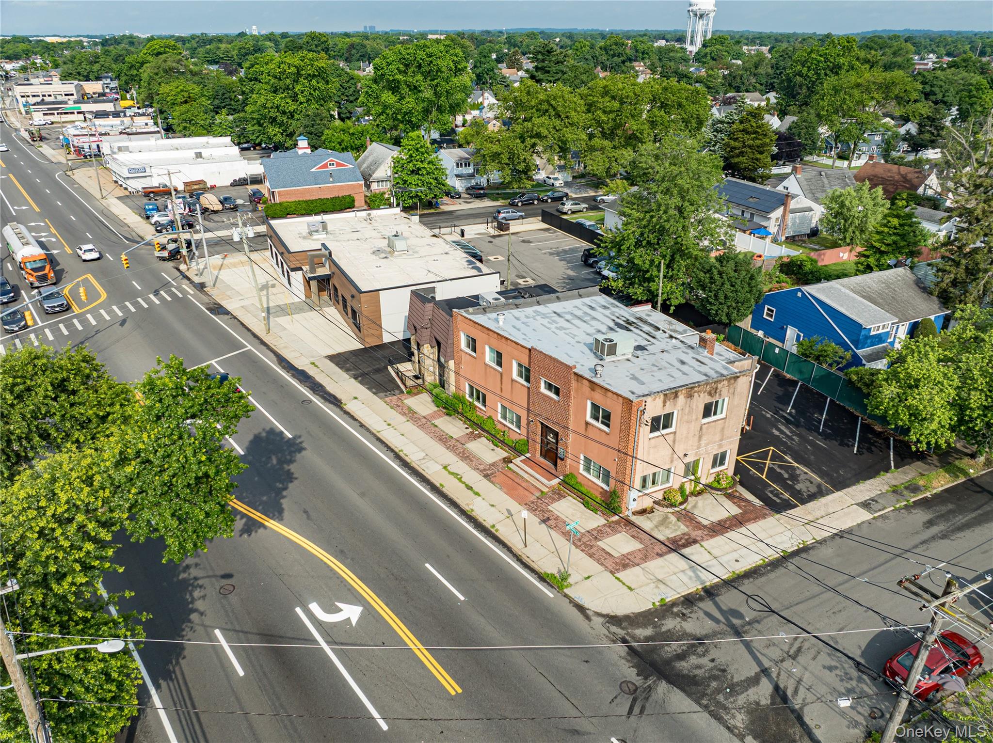 837 Old Country Road, Westbury, NY 11590