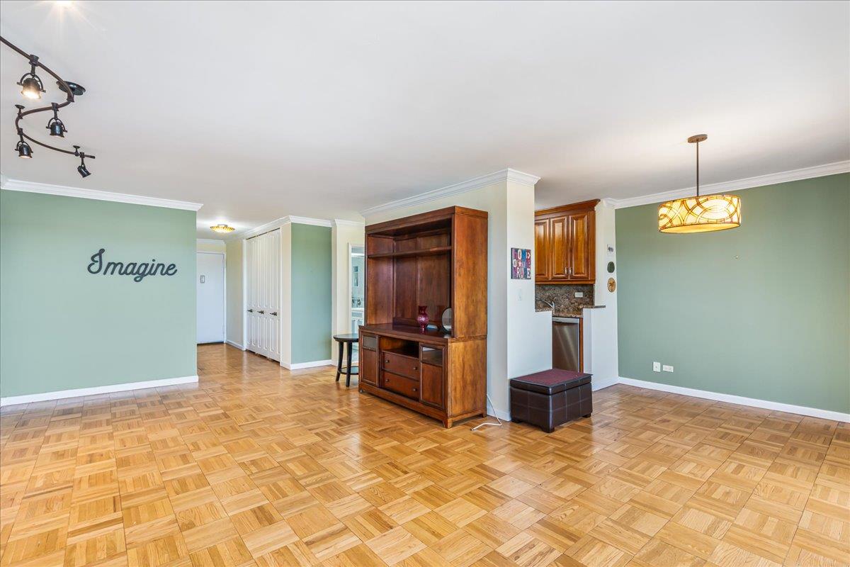 17-85 215th Street # 10E, Bayside, NY 11360