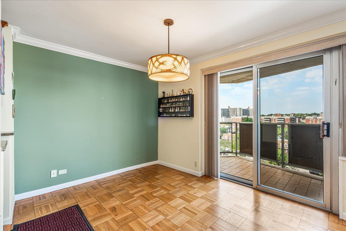 17-85 215th Street # 10E, Bayside, NY 11360