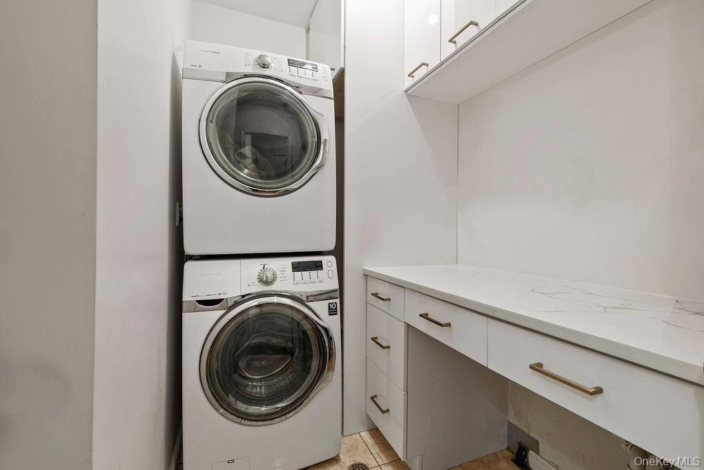 1113 Parkview Drive, Spring Valley, NY 10977