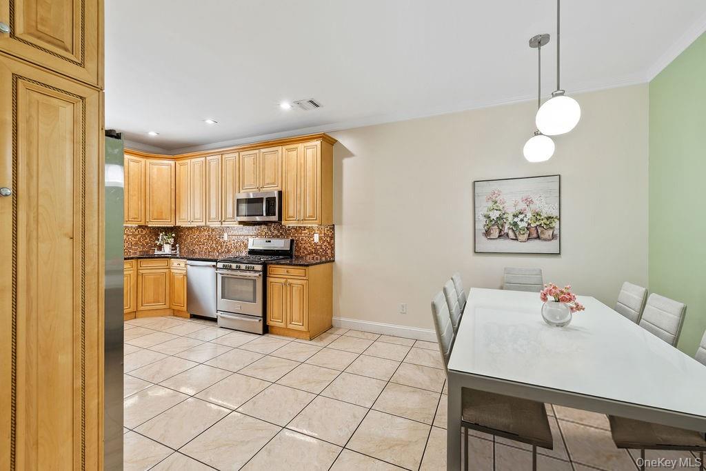 1113 Parkview Drive, Spring Valley, NY 10977