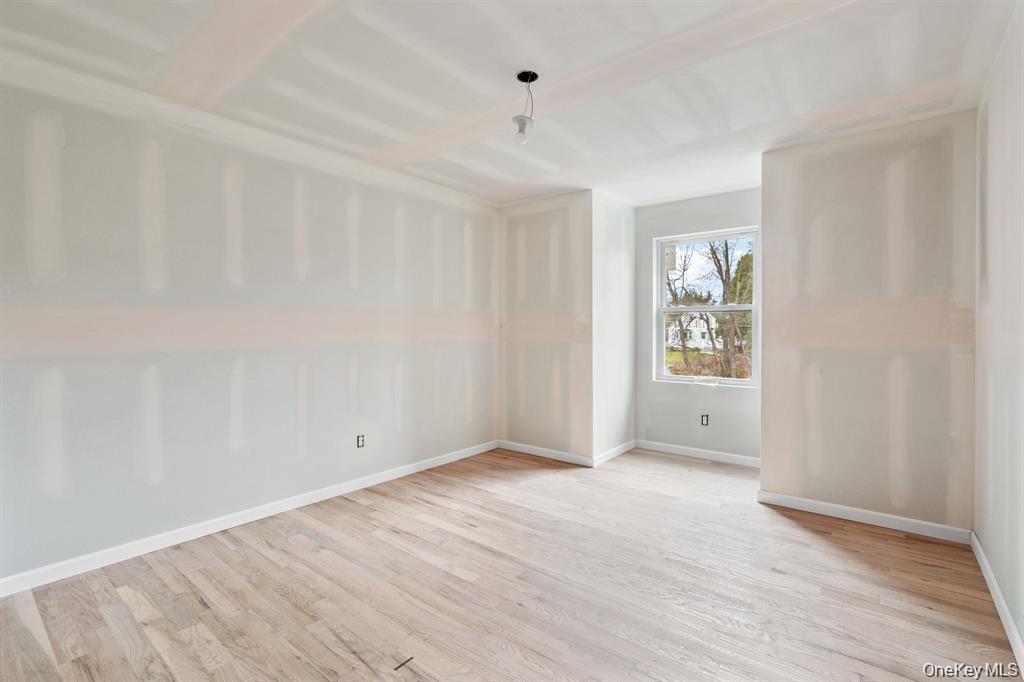 28 Northern Avenue, Walden, NY 12586