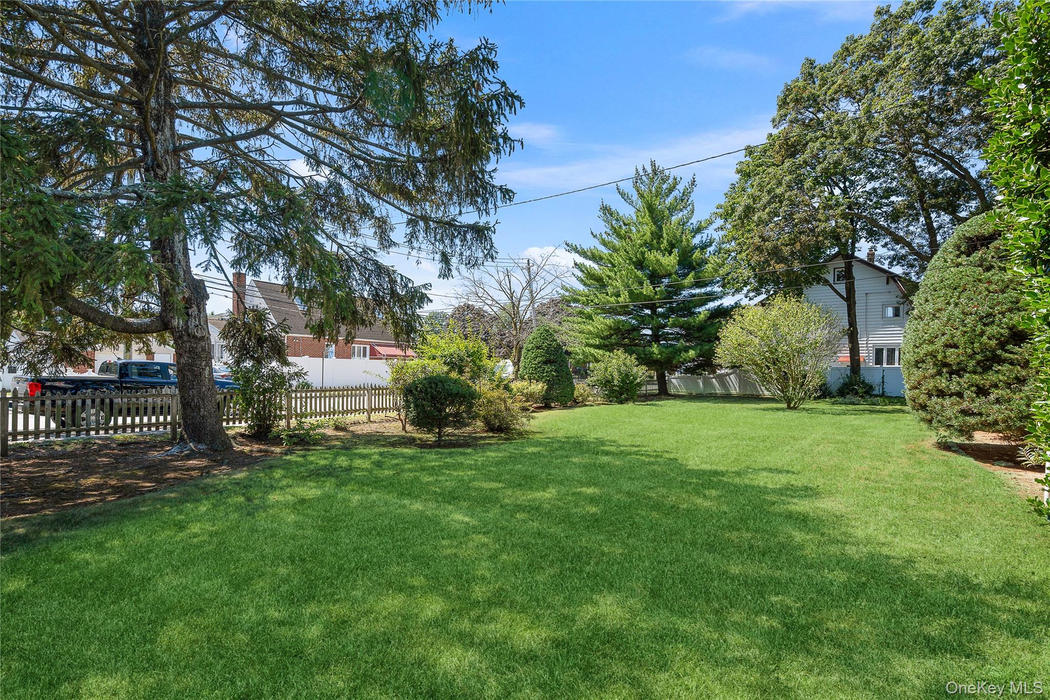 107 Melrose Avenue, East Rockaway, NY 11518