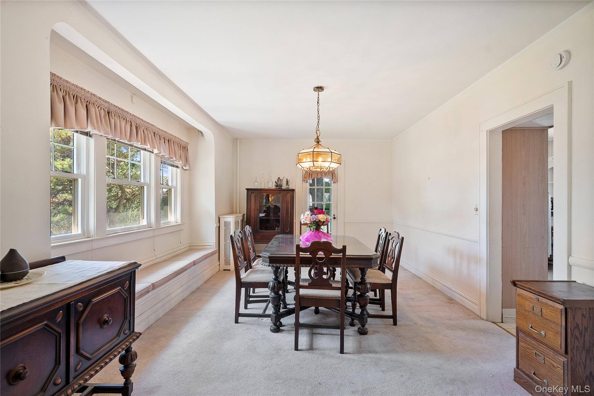 107 Melrose Avenue, East Rockaway, NY 11518