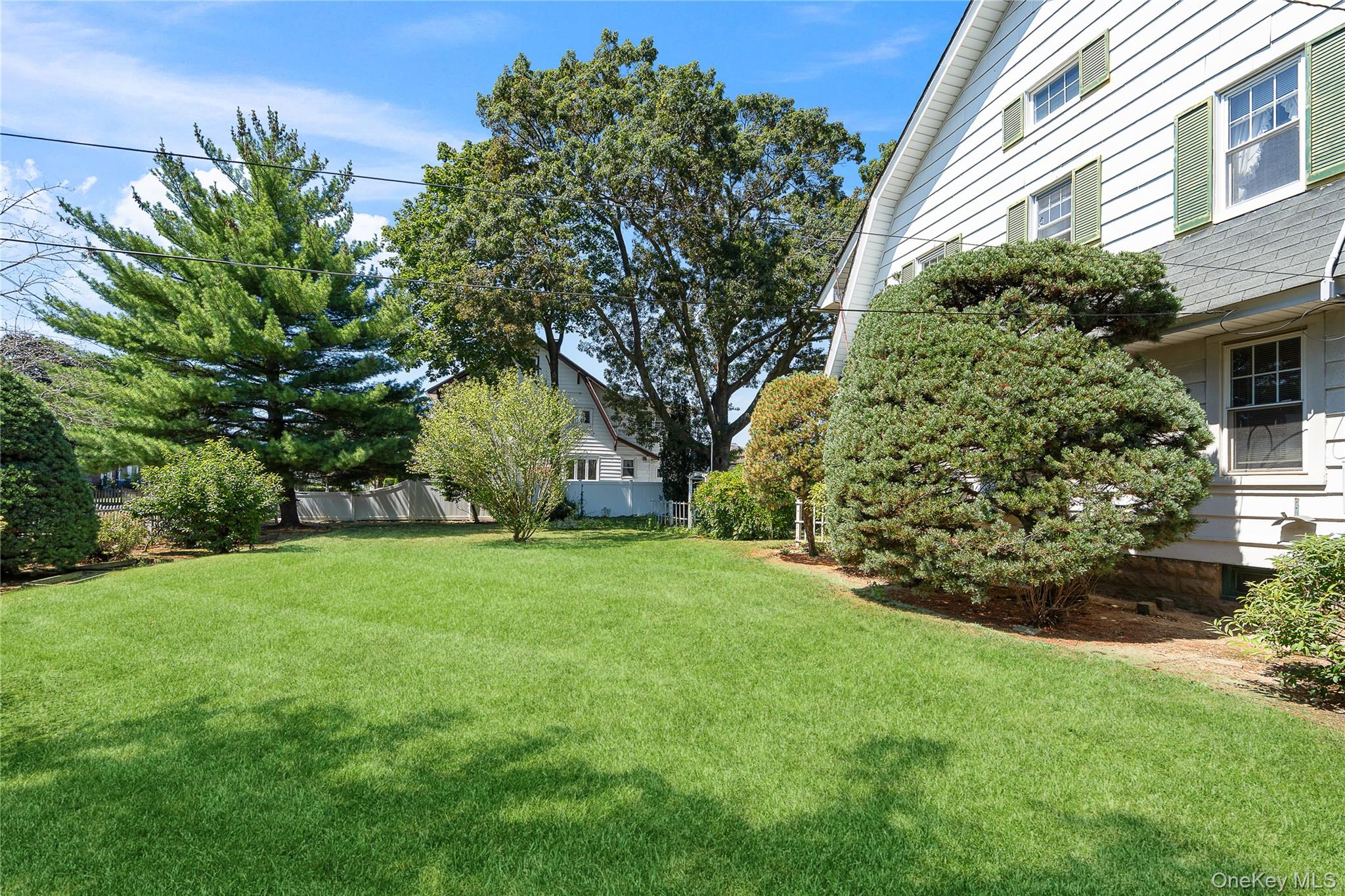 107 Melrose Avenue, East Rockaway, NY 11518