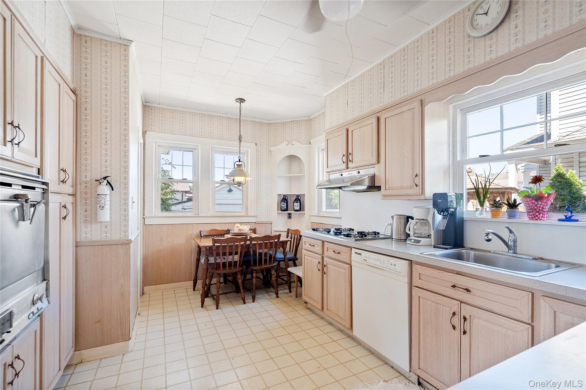 107 Melrose Avenue, East Rockaway, NY 11518