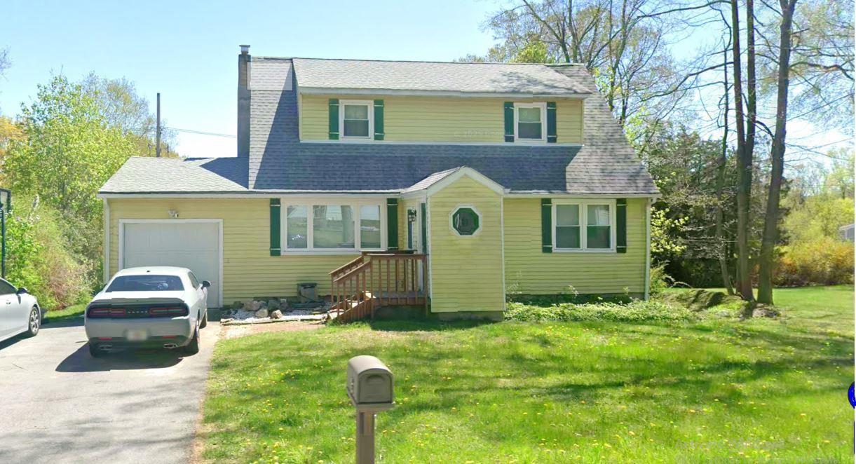 13 Pawtuxet Avenue, Monroe, NY 10950