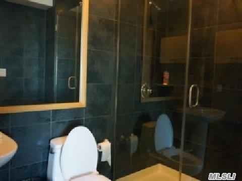 136-40 39 Avenue # 6A, Flushing, NY 11354