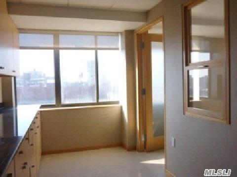 136-40 39 Avenue # 6A, Flushing, NY 11354