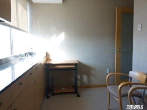 136-40 39 Avenue # 6A, Flushing, NY 11354