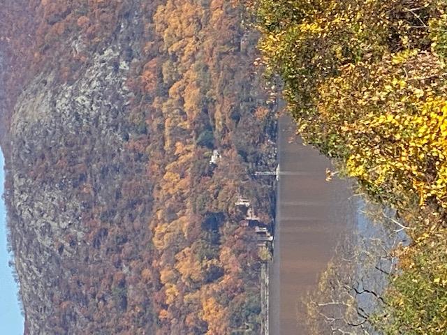 261 Shore Road, Cornwall On Hudson, NY 12520