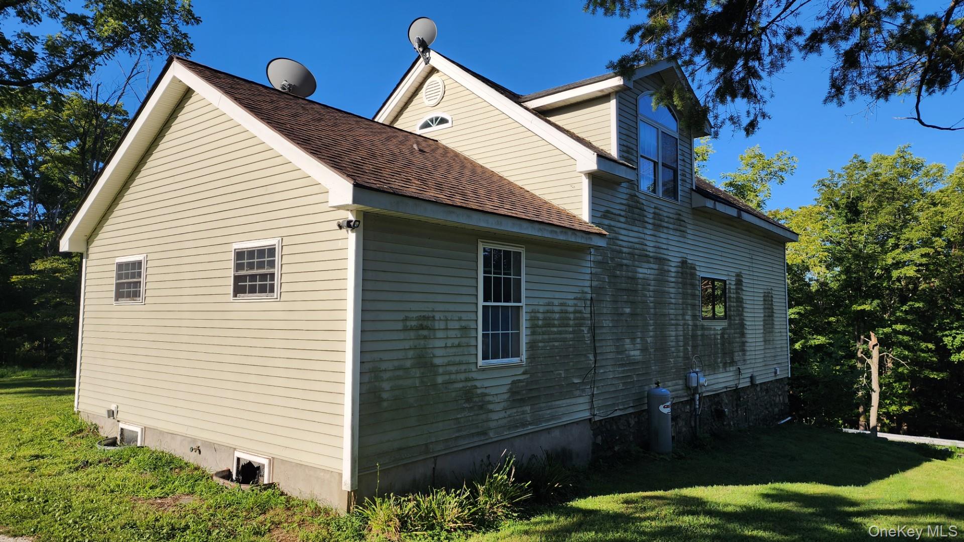 335 Clapp Hill Road, Lagrangeville, NY 12540