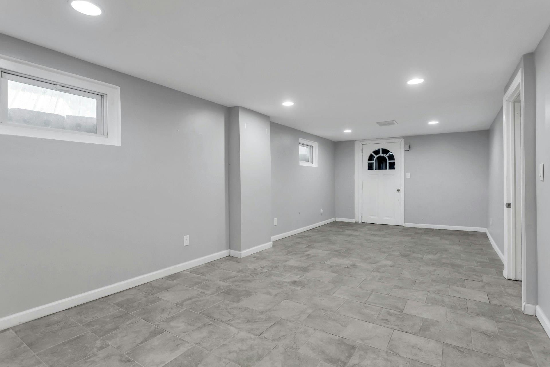 132 Gordon Avenue, Westbury, NY 11590