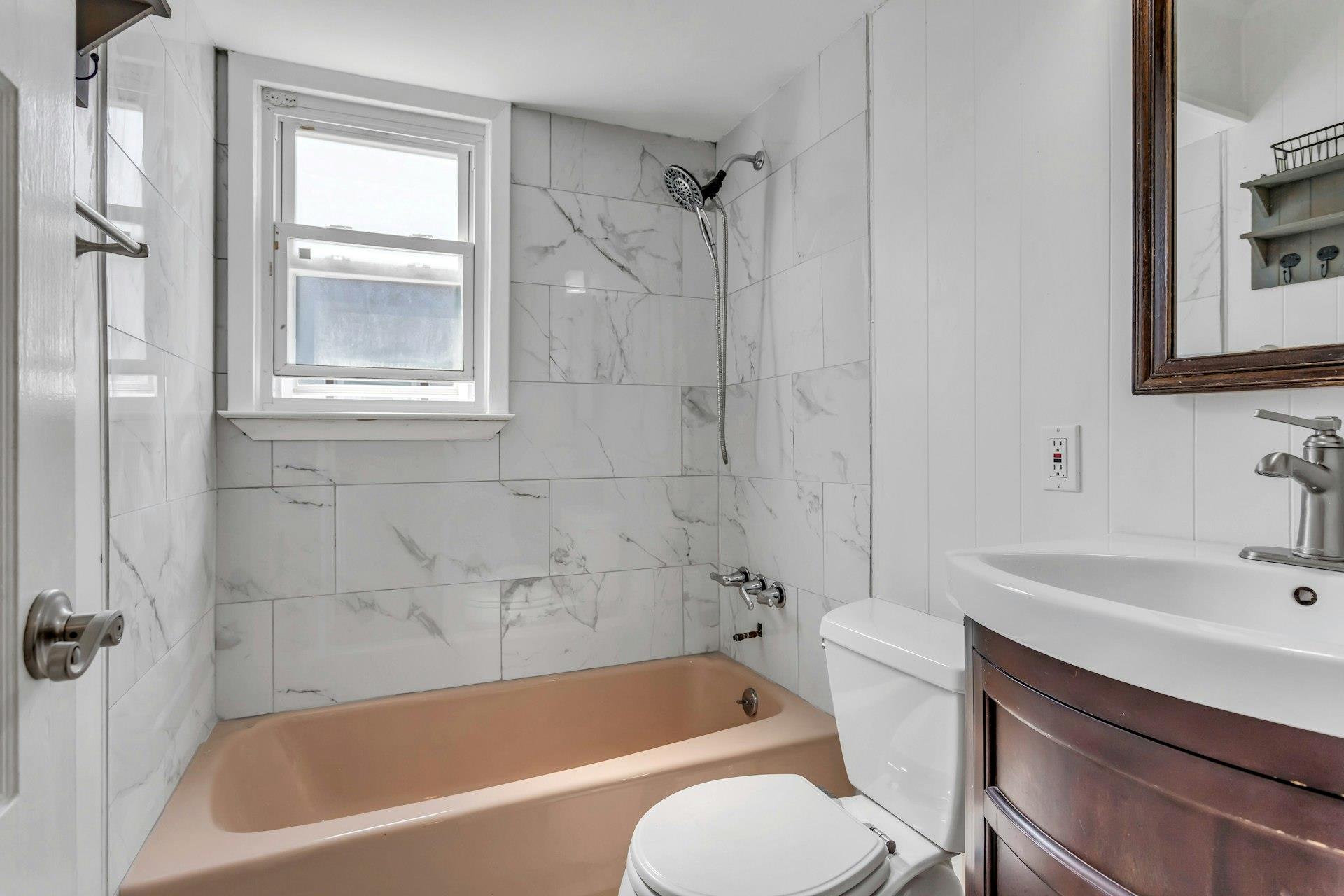 132 Gordon Avenue, Westbury, NY 11590