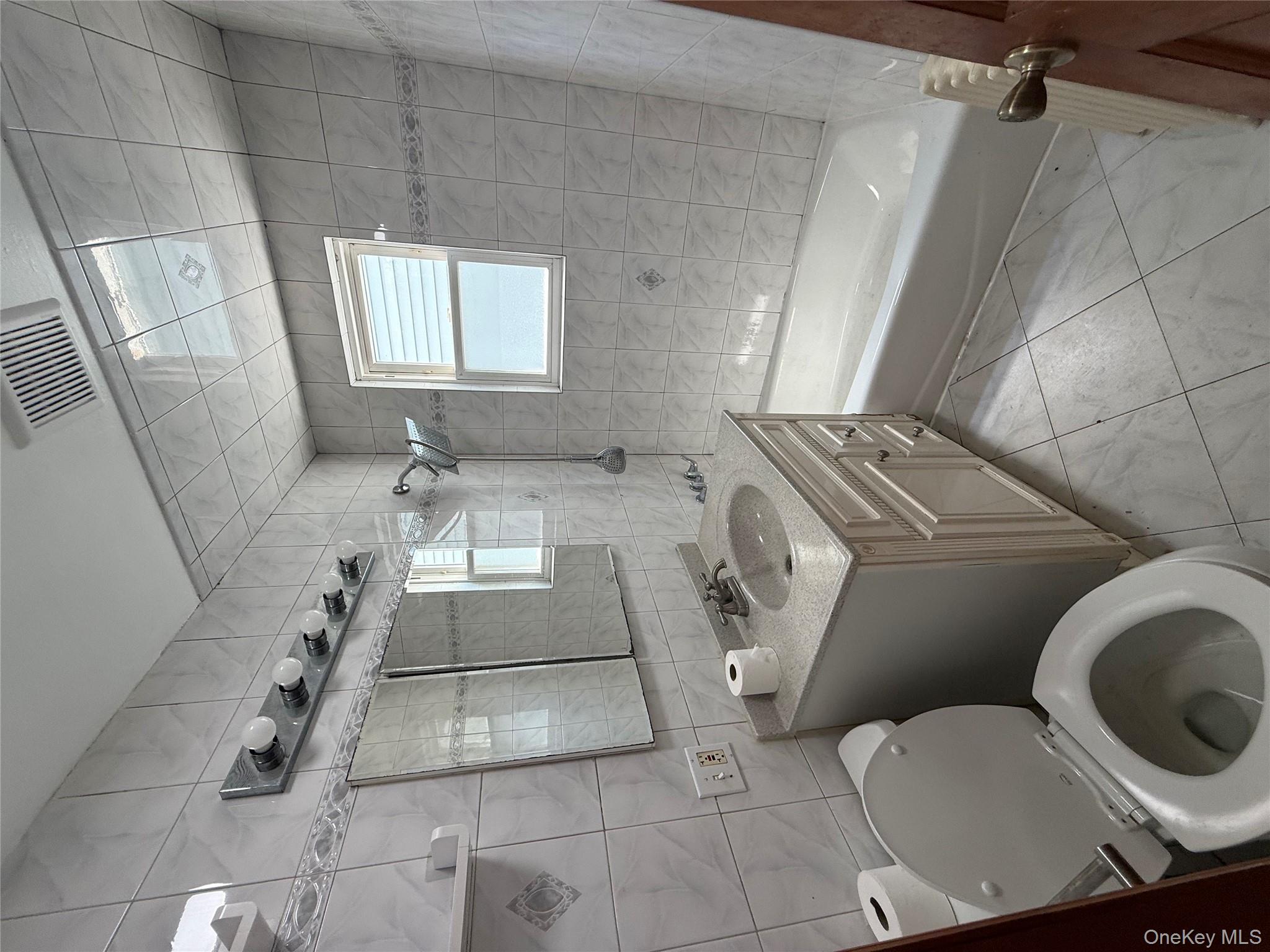 9117 78th Street, Woodhaven, NY 11421