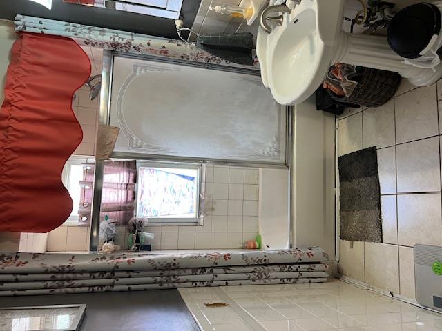 10211 85th Avenue, Richmond Hill, NY 11418