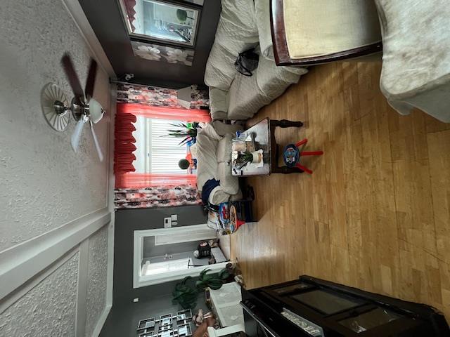 10211 85th Avenue, Richmond Hill, NY 11418