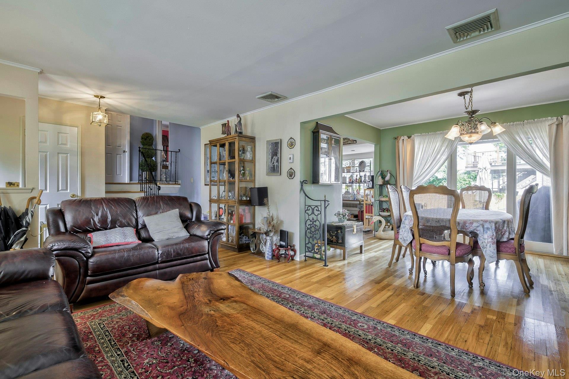 3895 Green Place, Bethpage, NY 11714