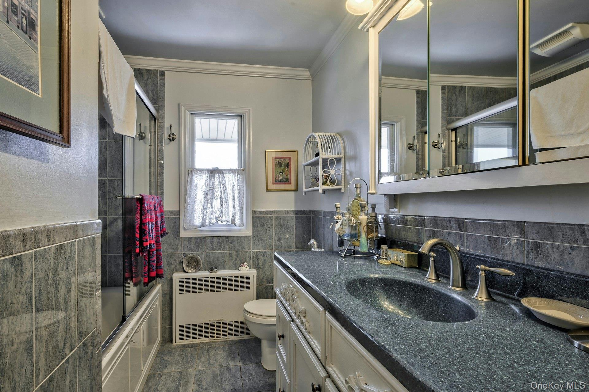 3895 Green Place, Bethpage, NY 11714