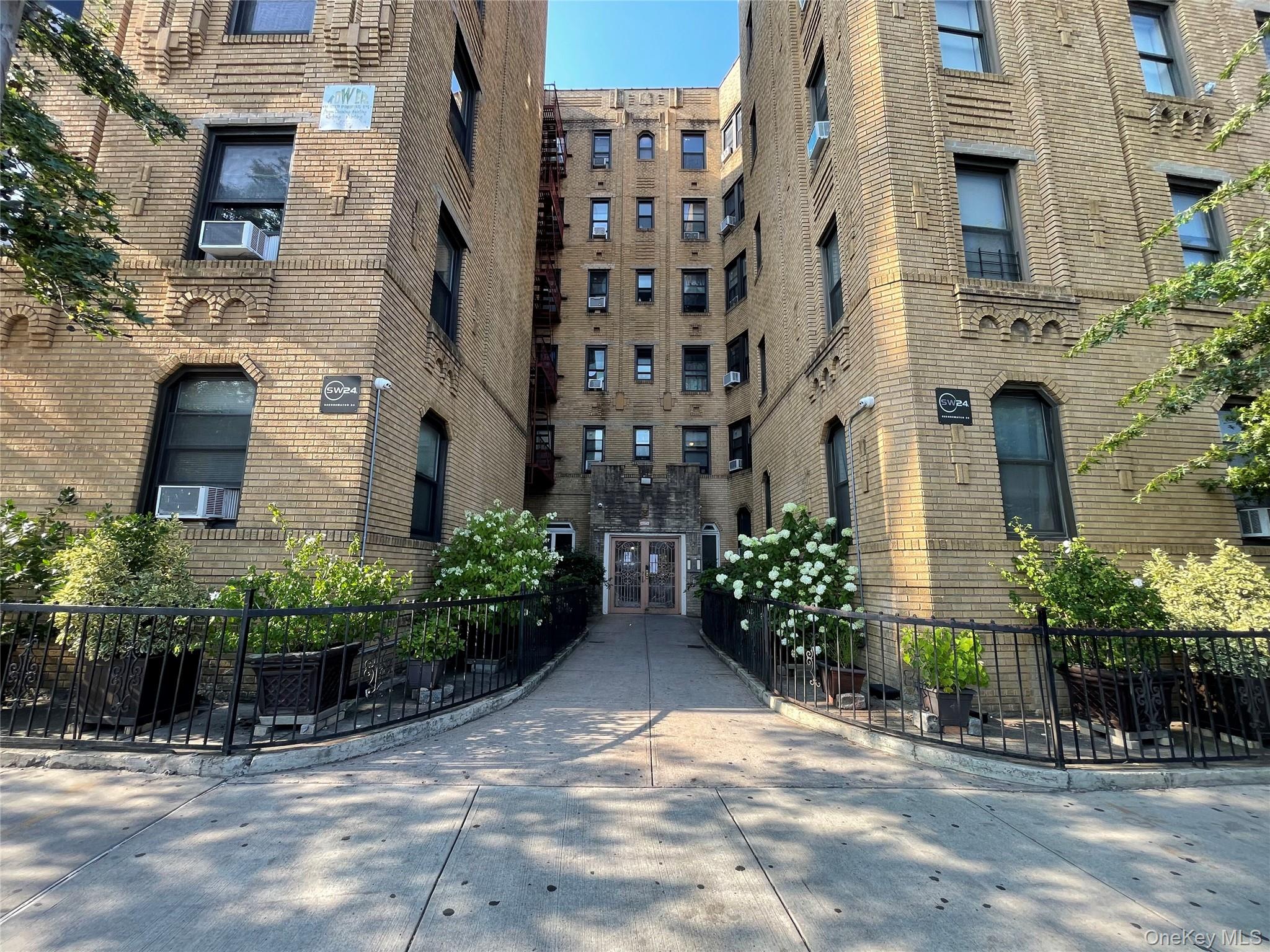 897 Empire Boulevard # F6, Brooklyn, NY 11213