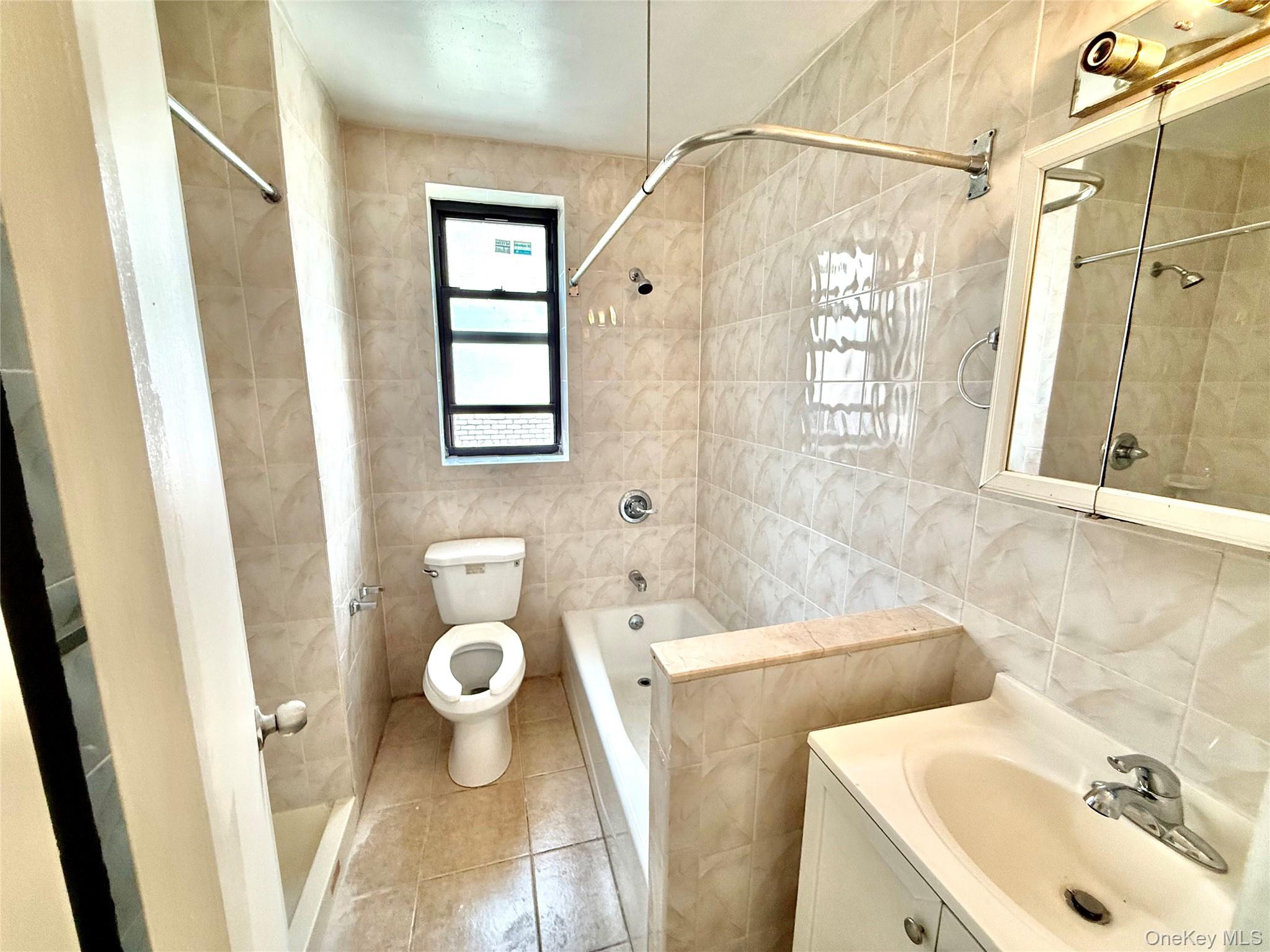 897 Empire Boulevard # F6, Brooklyn, NY 11213