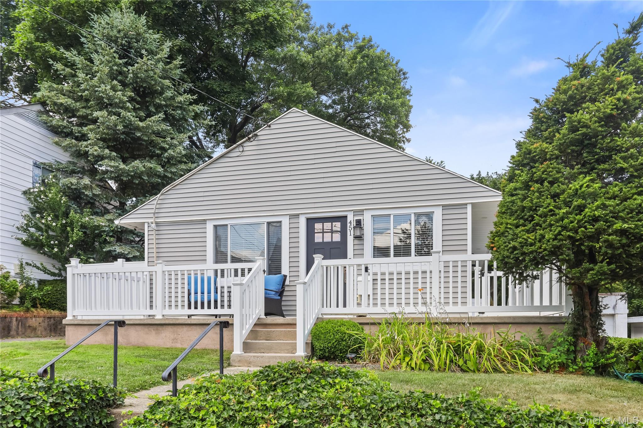 451 Bellevue Avenue, Yonkers, NY 10703