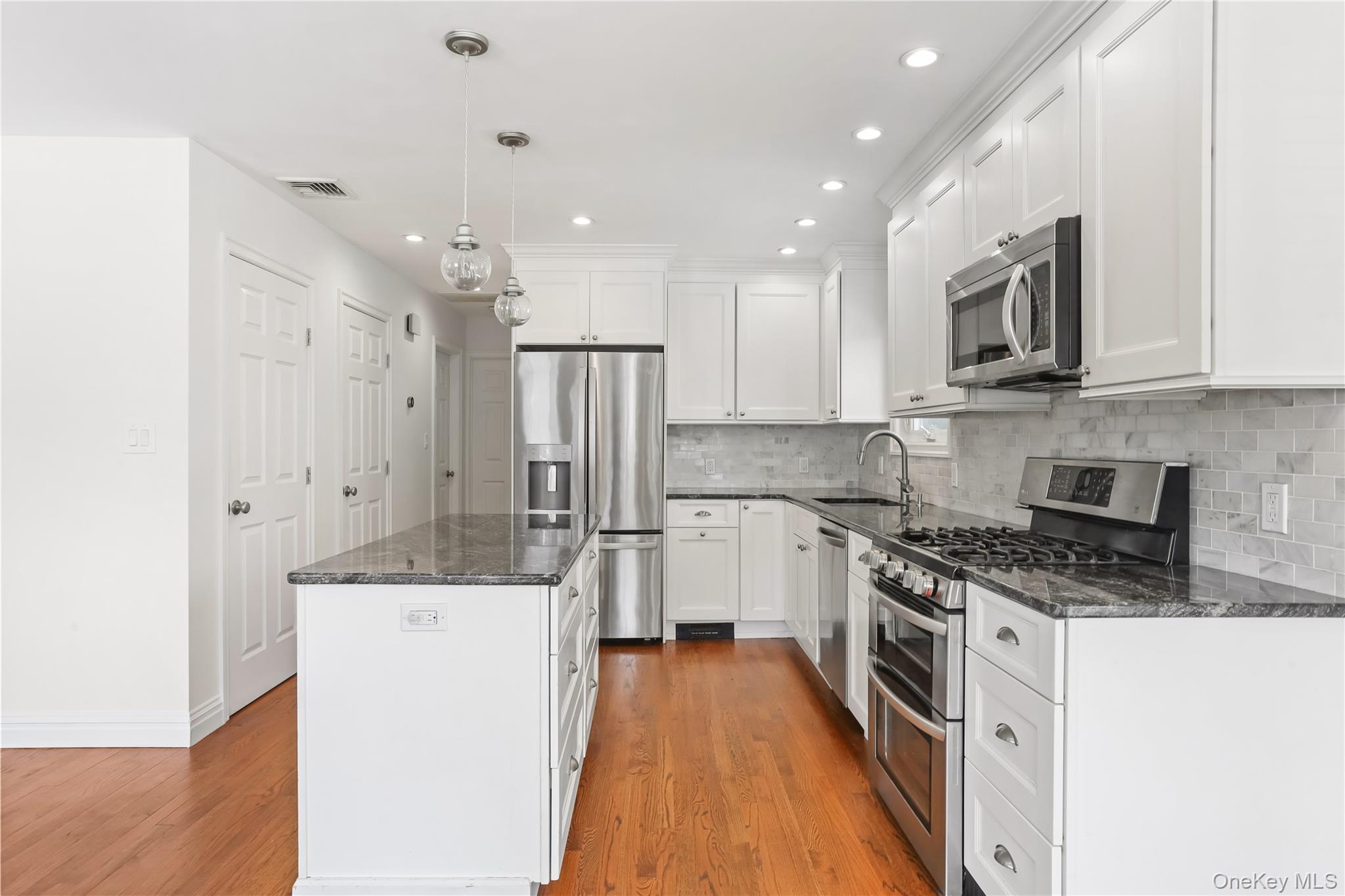 451 Bellevue Avenue, Yonkers, NY 10703