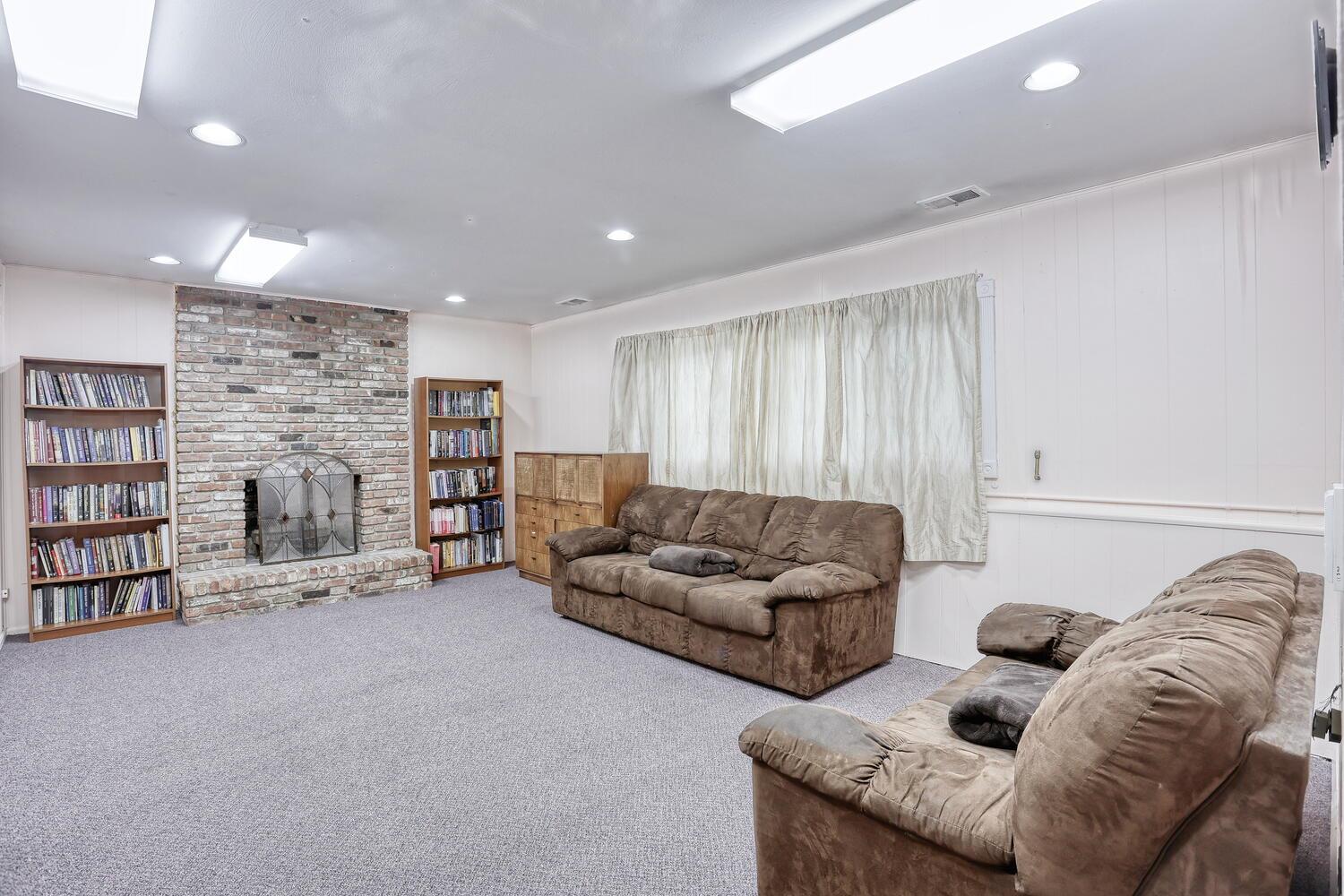 84 College Road, Monsey, NY 10952