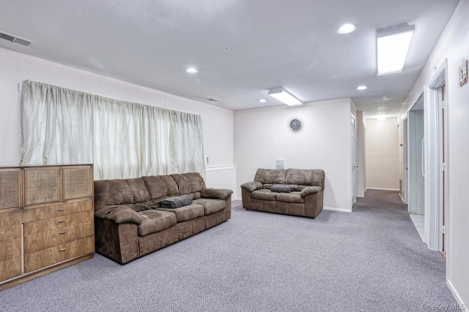 84 College Road, Monsey, NY 10952