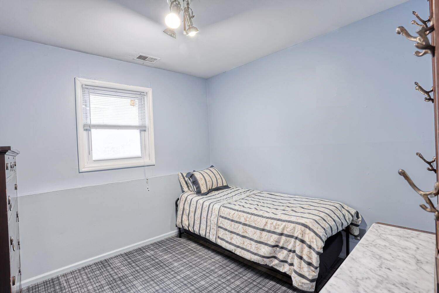 84 College Road, Monsey, NY 10952