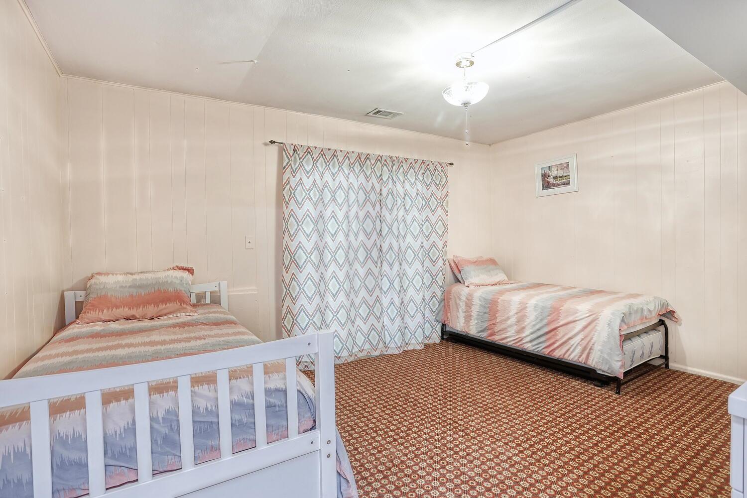 84 College Road, Monsey, NY 10952