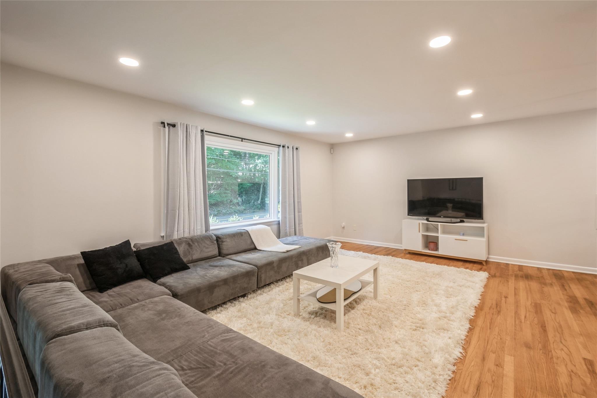 235 Douglas Road, Chappaqua, NY 10514