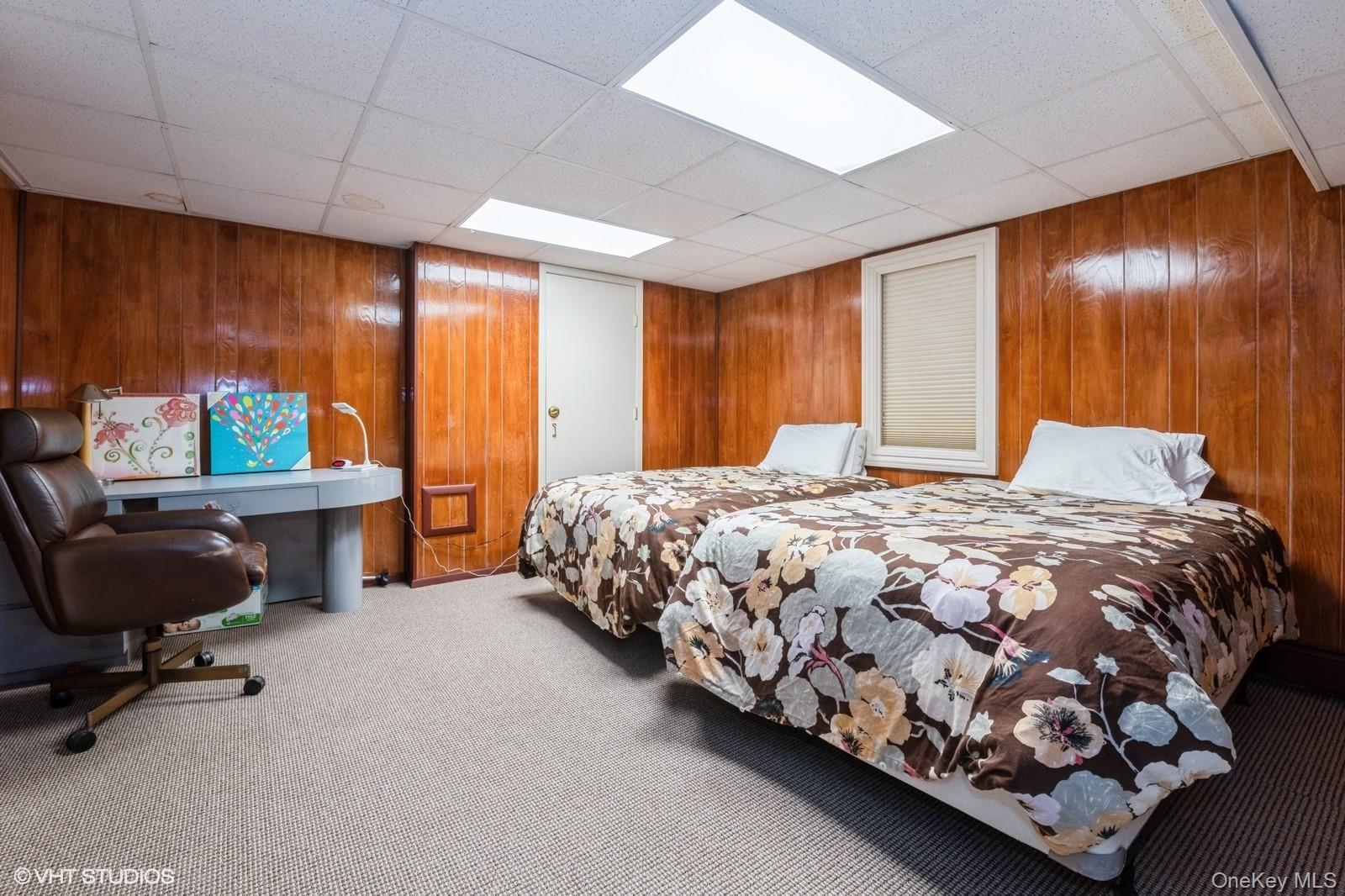 835 Barberry Lane, Woodsburgh, NY 11598