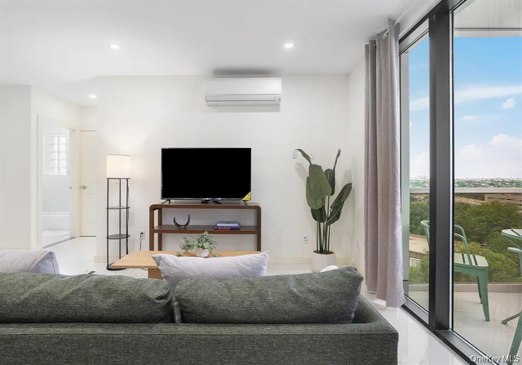 124-28 Queens Blvd. # PH-B, Kew Gardens, NY 11415