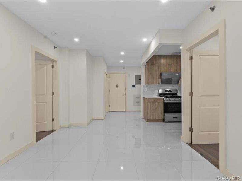 124-28 Queens Blvd. # 8A, Kew Gardens, NY 11415