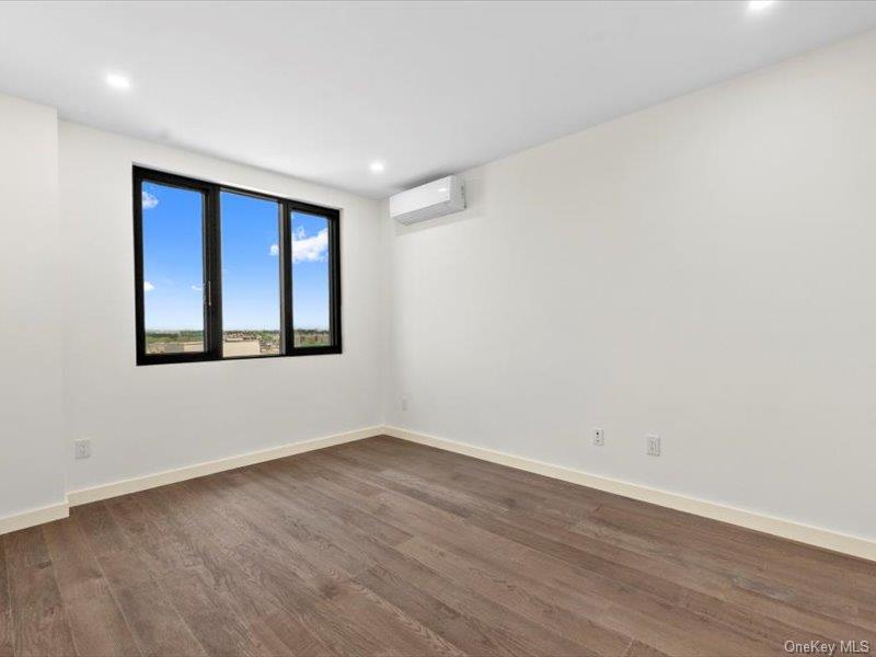 124-28 Queens Blvd. # PH-D, Kew Gardens, NY 11415