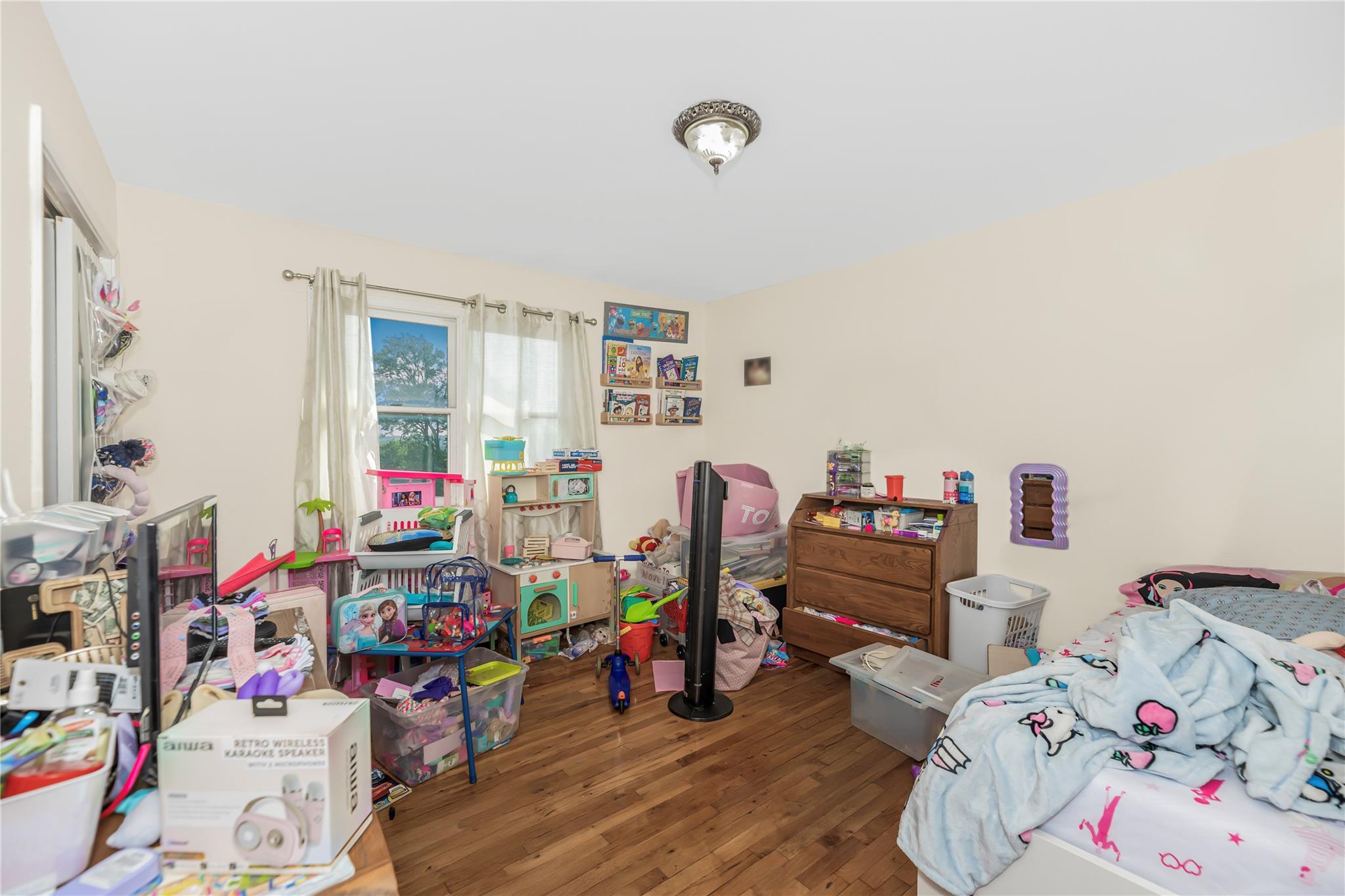 39 Dunston Avenue, Yonkers, NY 10701