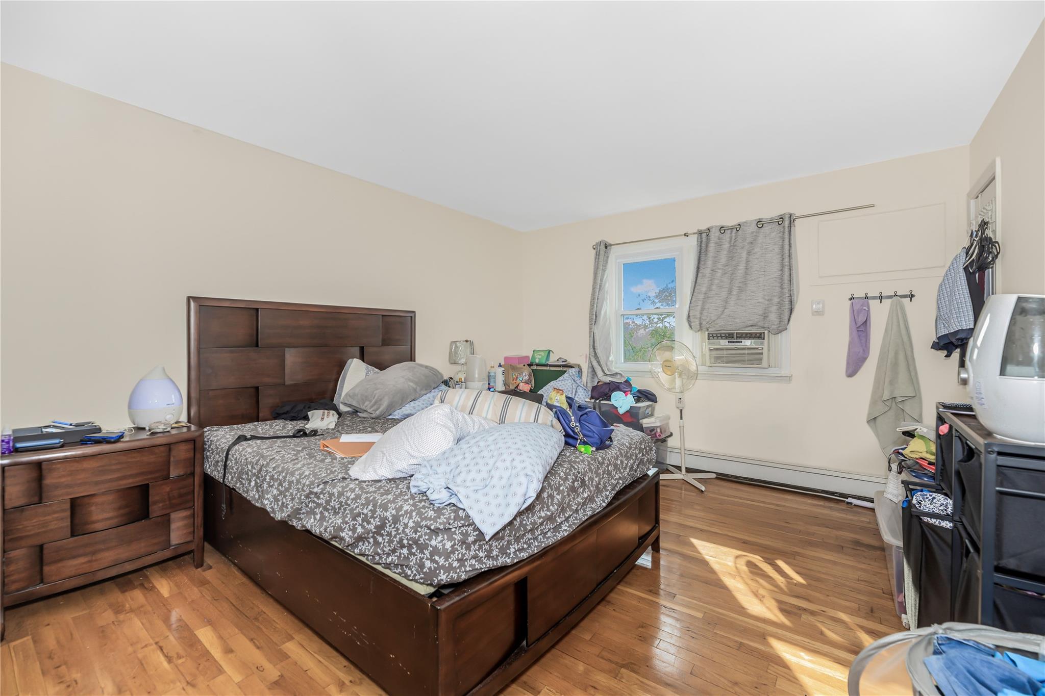 39 Dunston Avenue, Yonkers, NY 10701