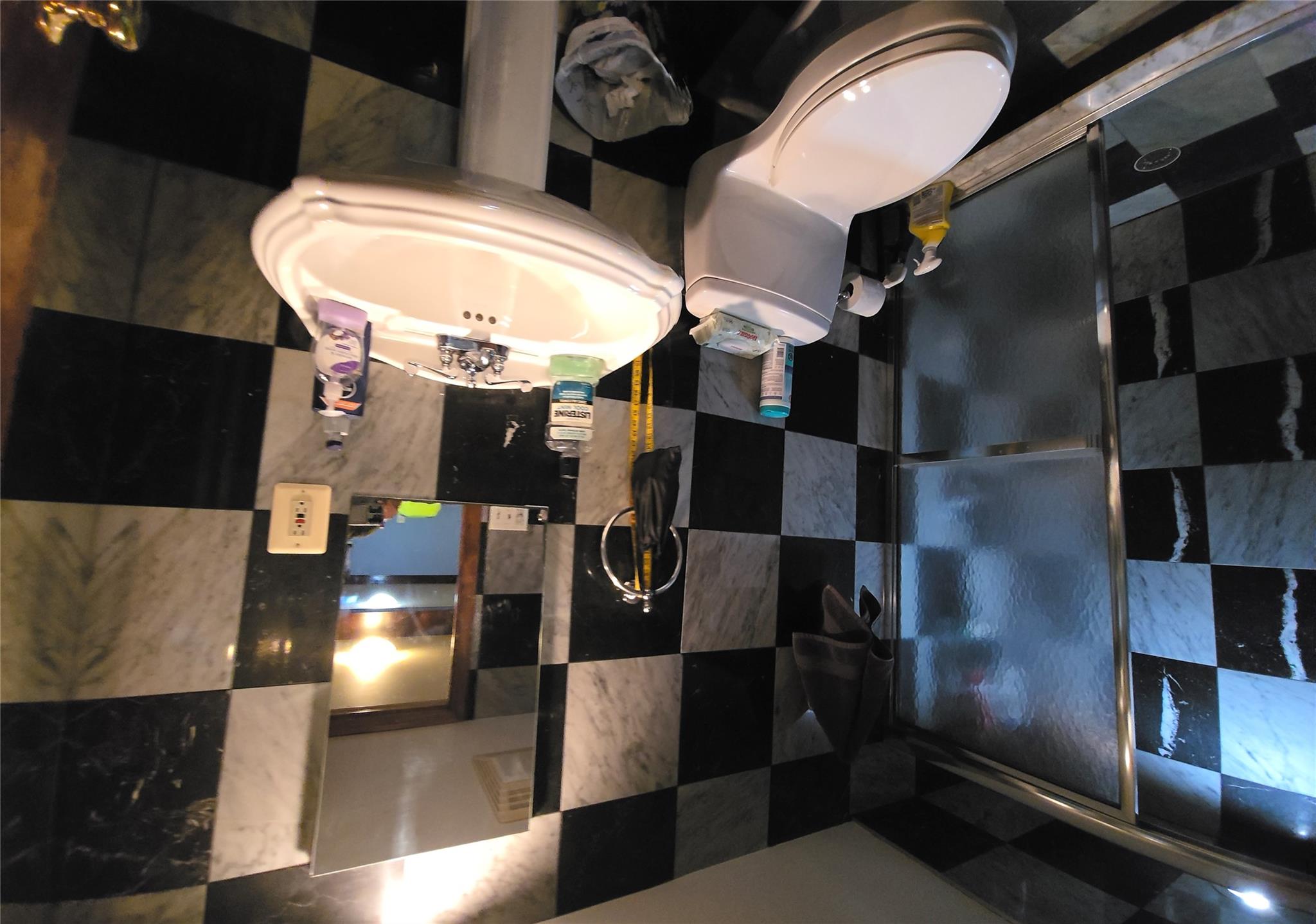 204-19 46TH RD, Bayside, NY 11361