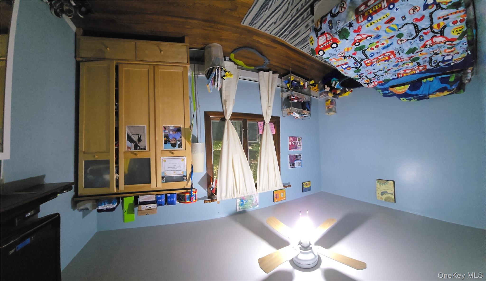 204-19 46TH RD, Bayside, NY 11361