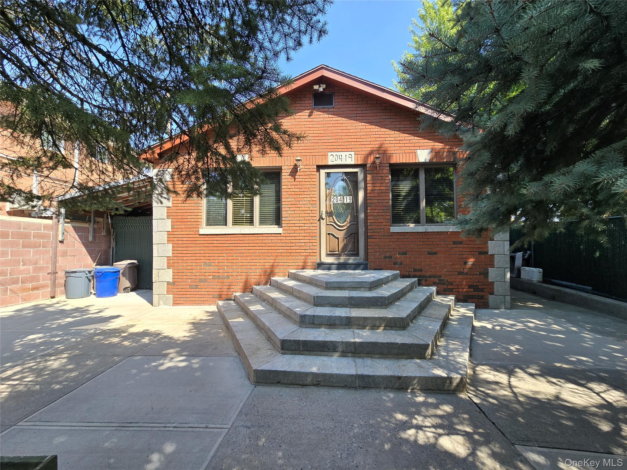 204-19 46TH RD, Bayside, NY 11361