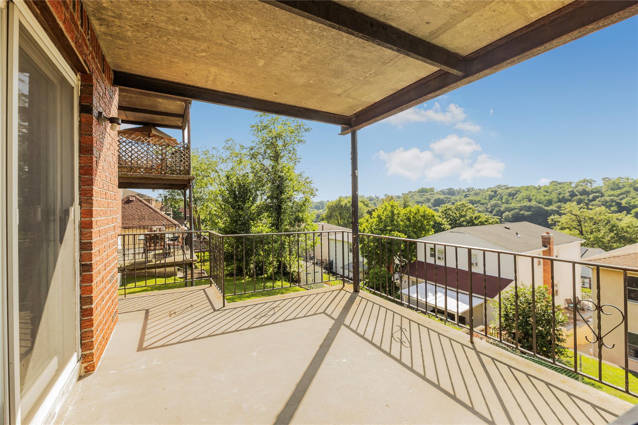 43 Dunston Avenue, Yonkers, NY 10701