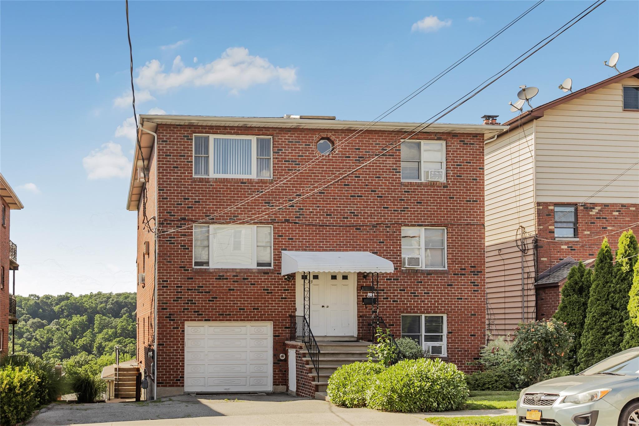 43 Dunston Avenue, Yonkers, NY 10701