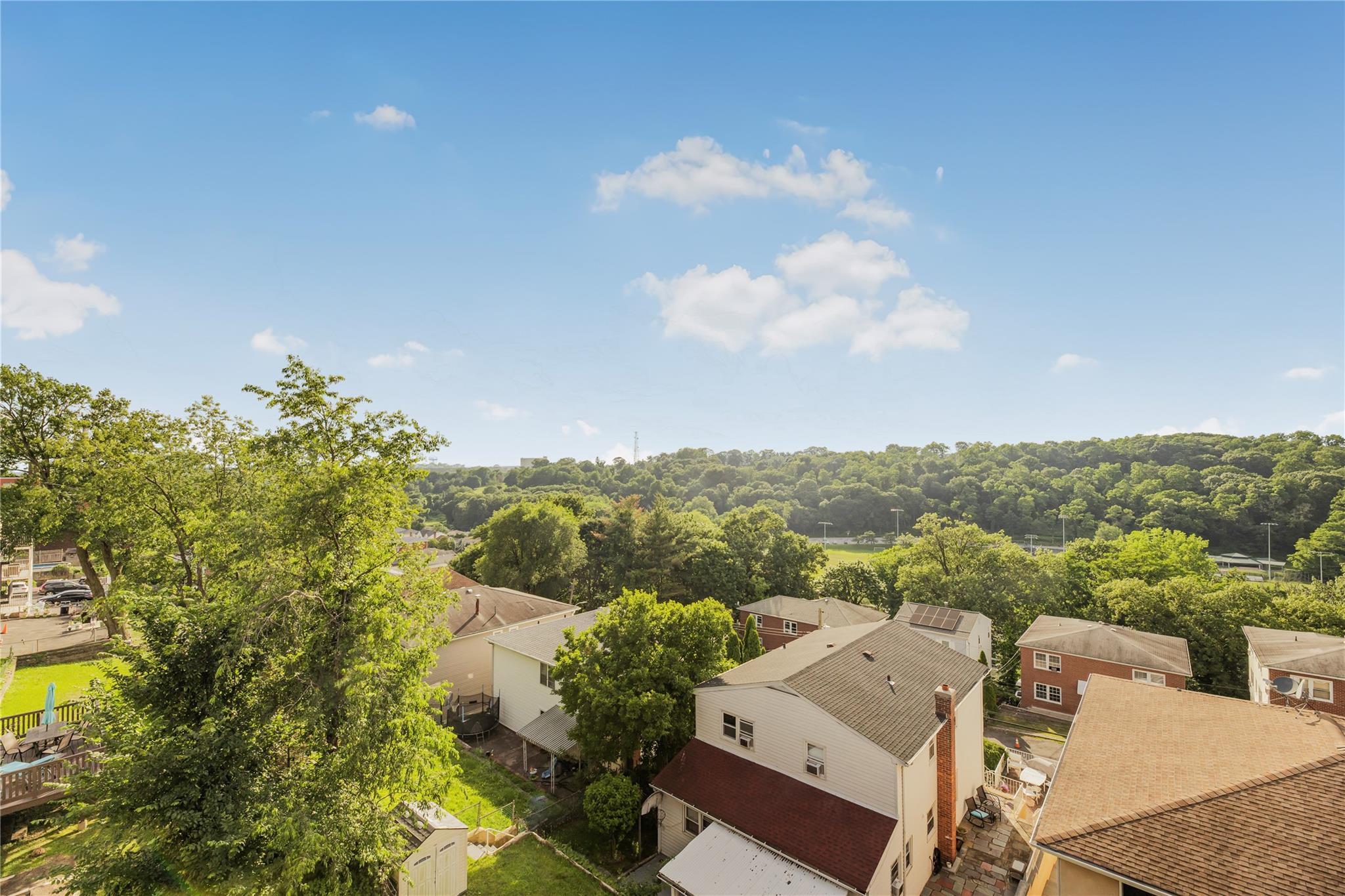 43 Dunston Avenue, Yonkers, NY 10701